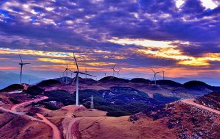 a picture of onshore wind towers